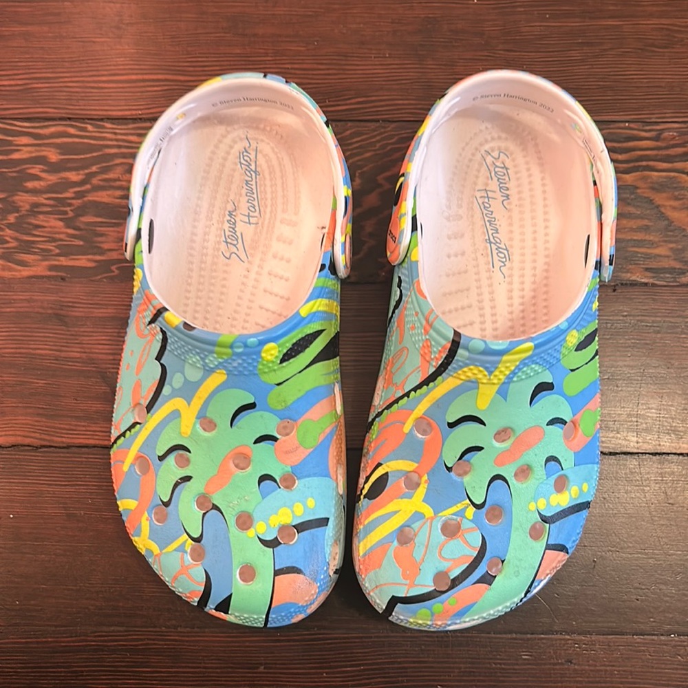 Crocs